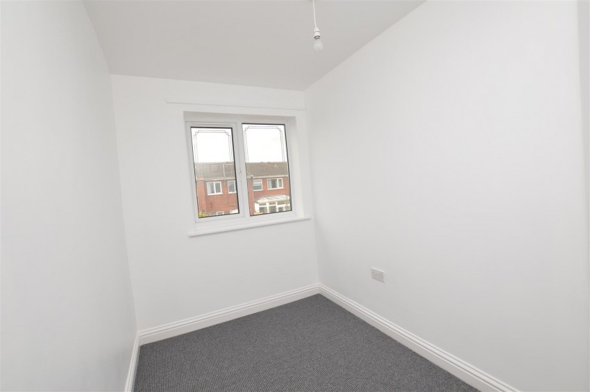 Images for Red Oaks Court, Warsop