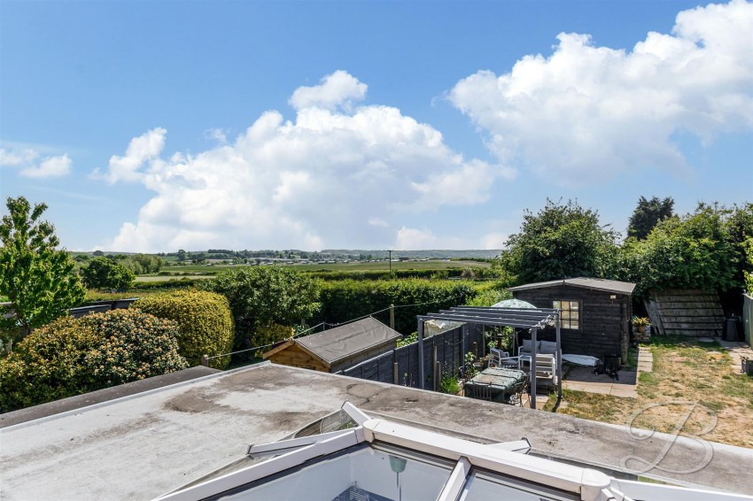Images for Manor Close, Walesby, Newark