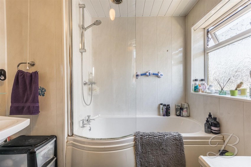 Images for Manor Close, Walesby, Newark