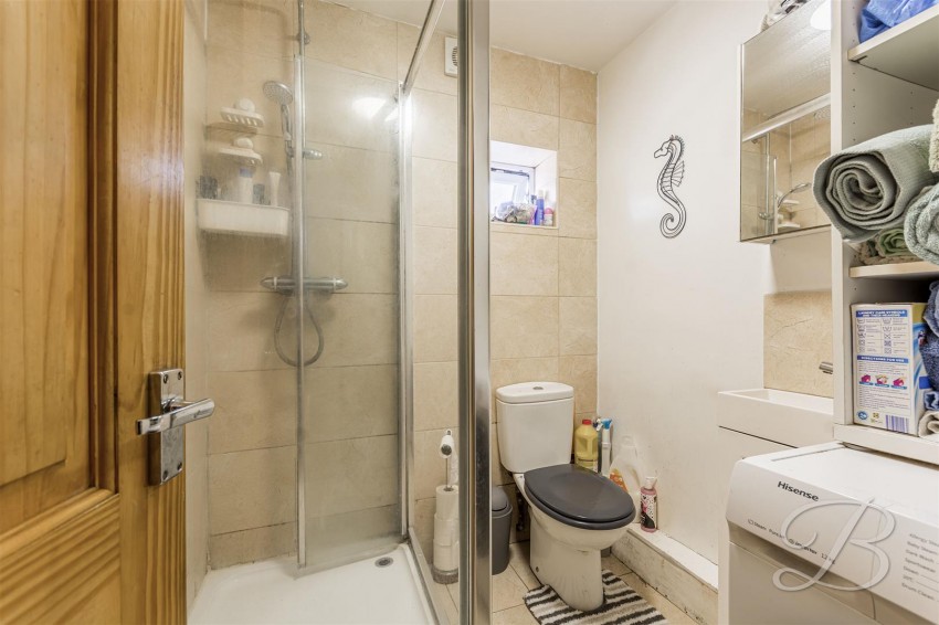 Images for Manor Close, Walesby, Newark