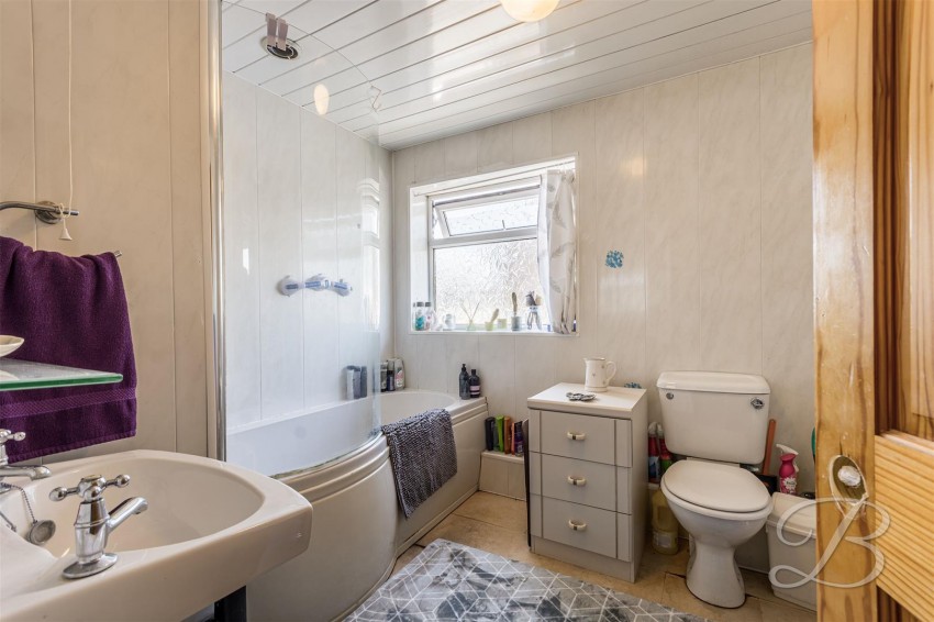 Images for Manor Close, Walesby, Newark