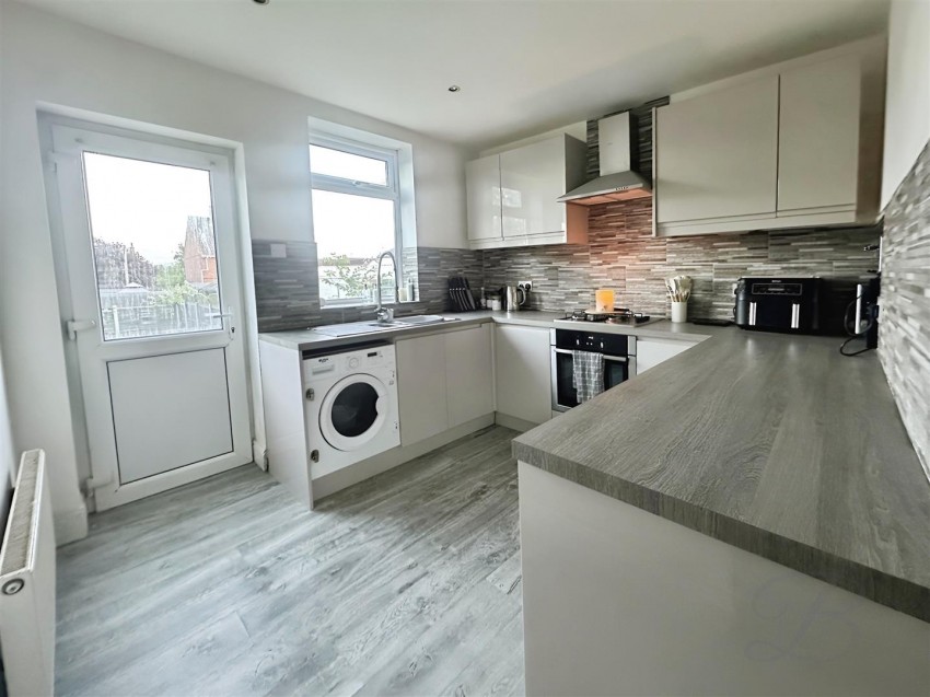 Images for Rayleigh Avenue, Brimington, Chesterfield