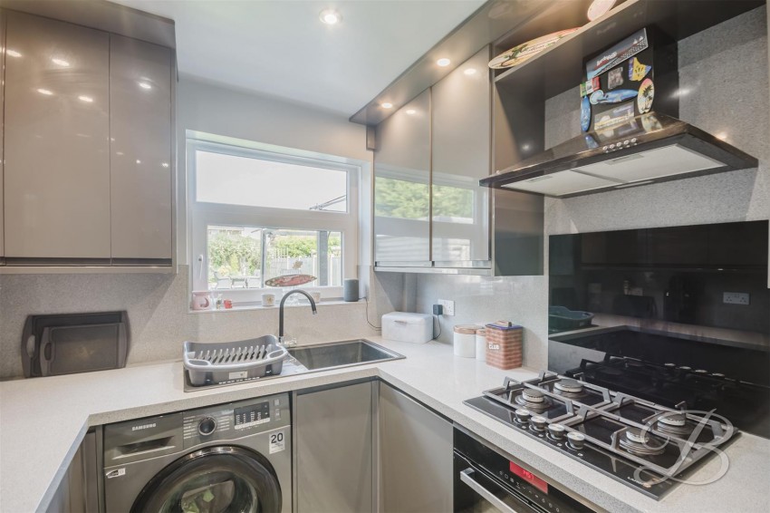 Images for Newlands Drive, Forest Town, Mansfield