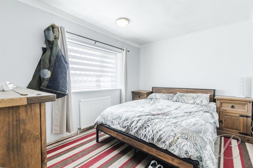 Images for Walnut Tree Crescent, Forest Town, Mansfield