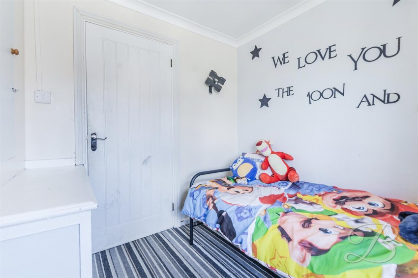 Images for Walnut Tree Crescent, Forest Town, Mansfield