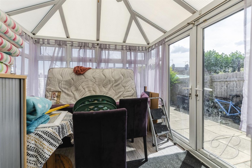 Images for Walnut Tree Crescent, Forest Town, Mansfield