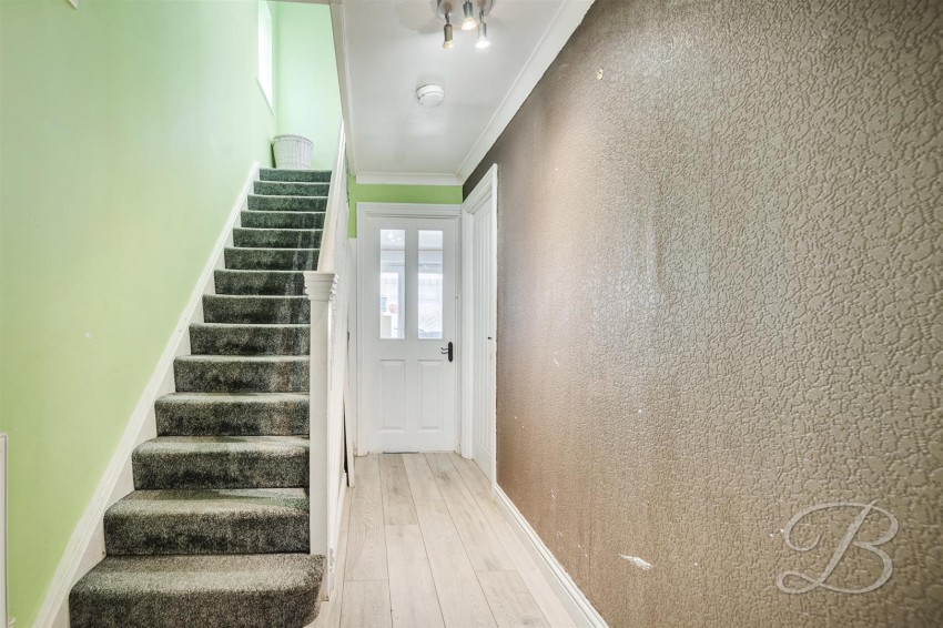 Images for Walnut Tree Crescent, Forest Town, Mansfield