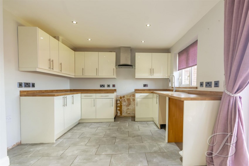 Images for Douglas Road, Forest Town, Mansfield