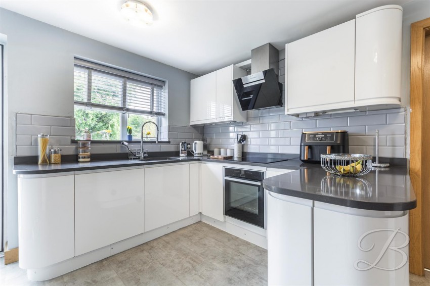 Images for Chestnut Close, Harlow Wood, Mansfield