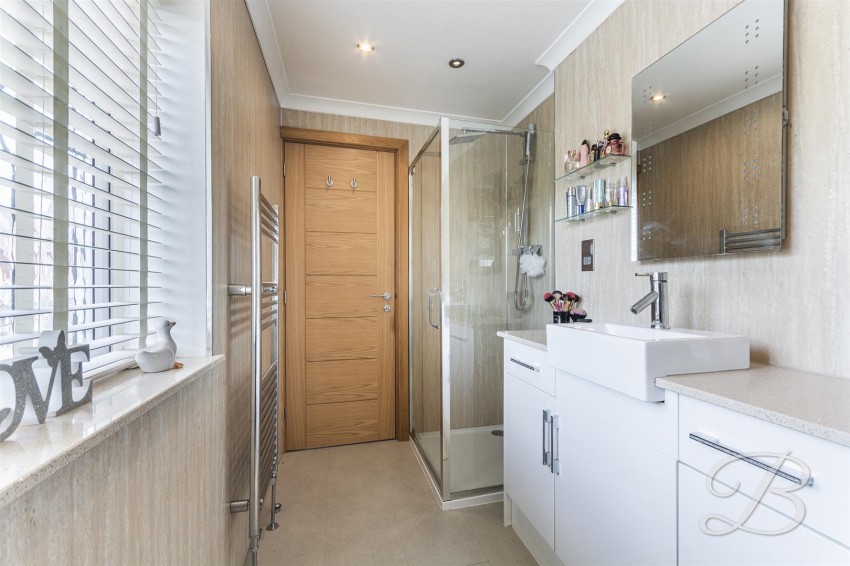 Images for Chestnut Close, Harlow Wood, Mansfield