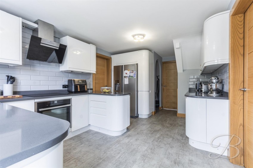 Images for Chestnut Close, Harlow Wood, Mansfield