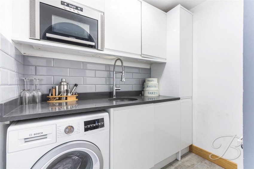 Images for Chestnut Close, Harlow Wood, Mansfield