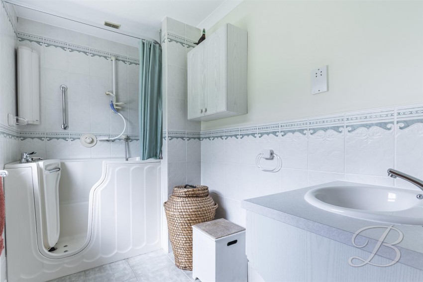 Images for Dover Beck Close, Ravenshead, Nottingham