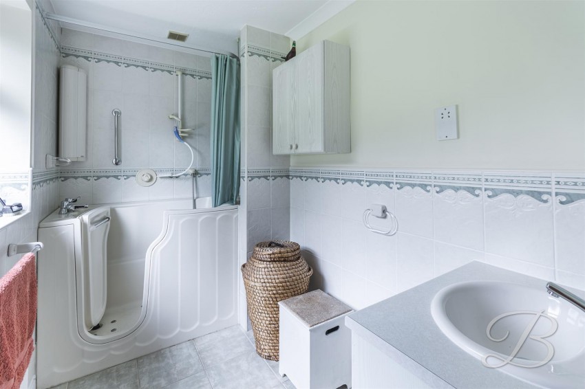 Images for Dover Beck Close, Ravenshead, Nottingham