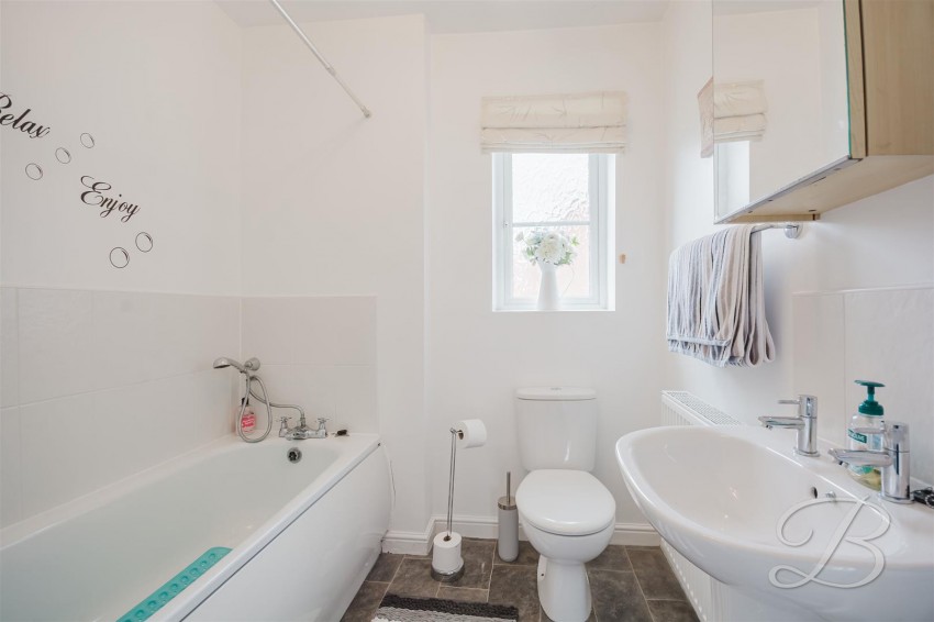Images for Northcote Way, Doe Lea, Chesterfield