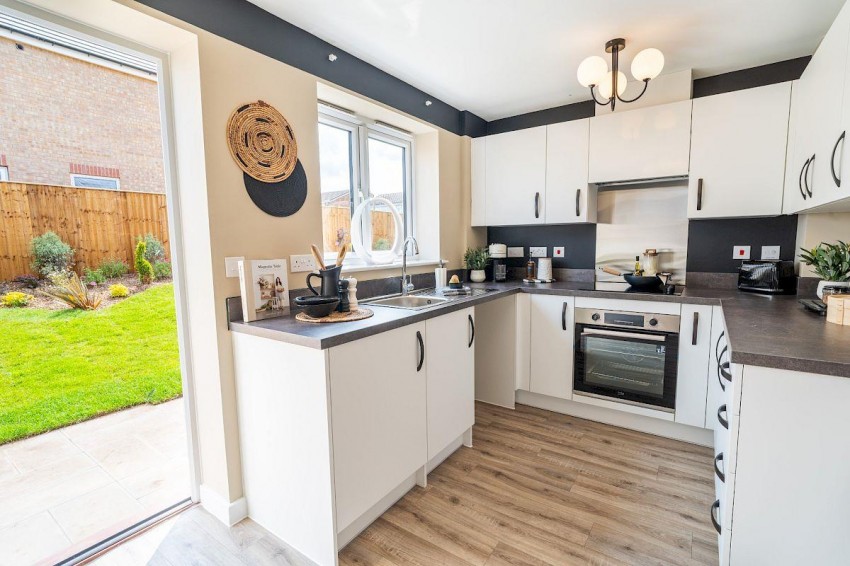 Images for Curlew Street, Poolsbrook, Chesterfield