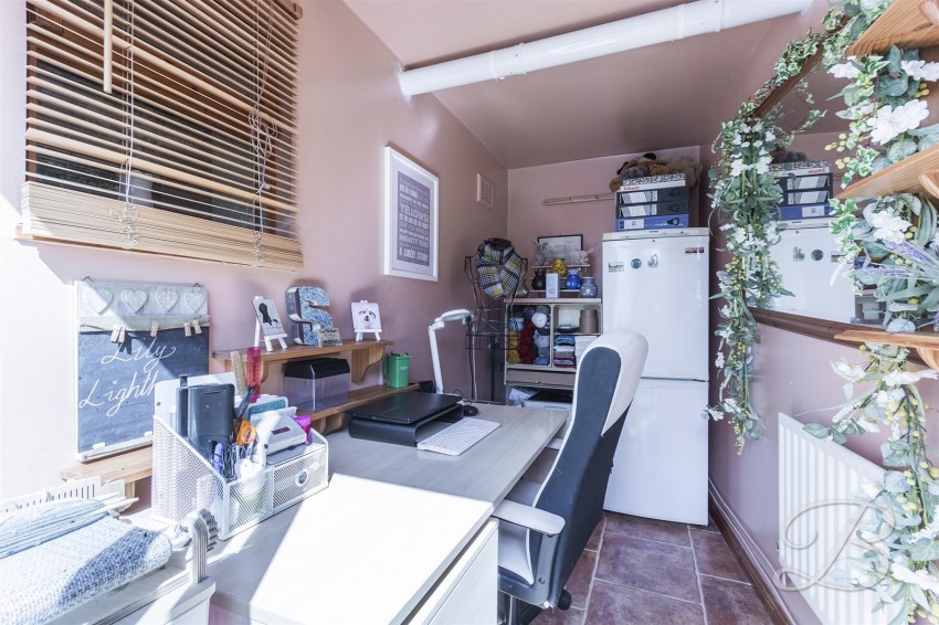 Images for Milton Drive, Ravenshead, Nottingham