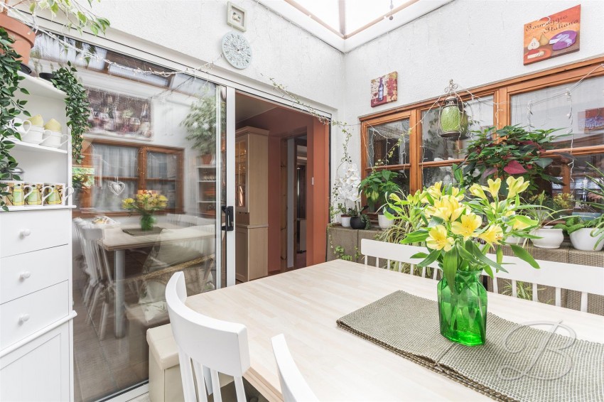 Images for Milton Drive, Ravenshead, Nottingham