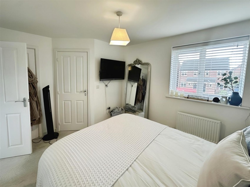 Images for Bluebell Wood Lane, Clipstone Village