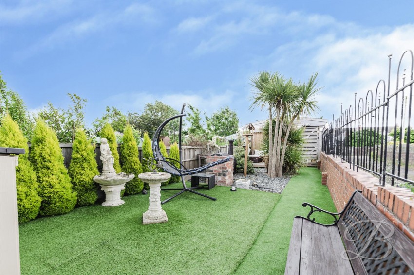 Images for Crompton Street, New Houghton, Mansfield
