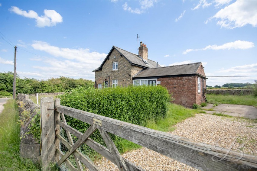 Images for Mansfield Road, Creswell, Worksop