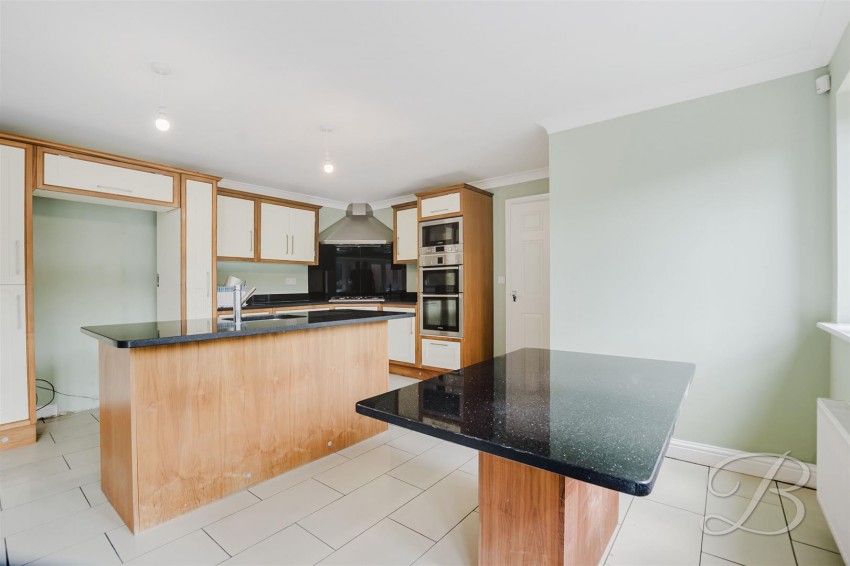 Images for Castle View, Palterton, Chesterfield