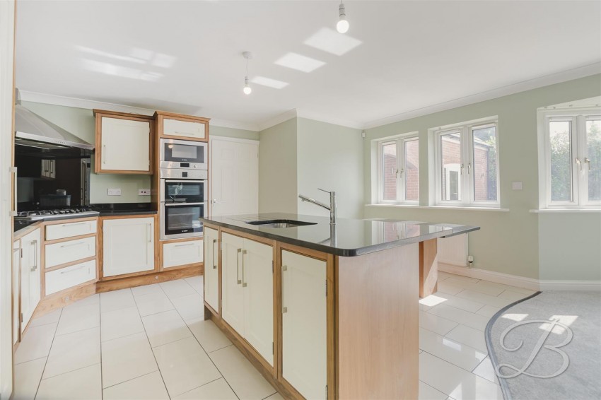 Images for Castle View, Palterton, Chesterfield