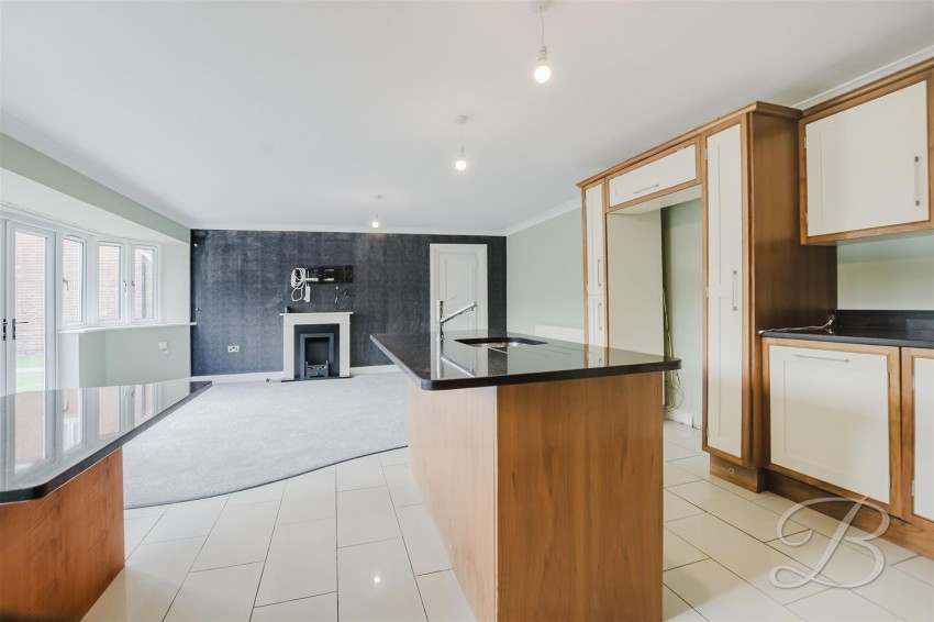 Images for Castle View, Palterton, Chesterfield