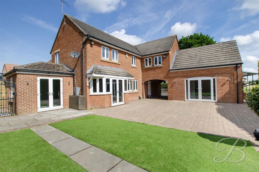Images for Castle View, Palterton, Chesterfield