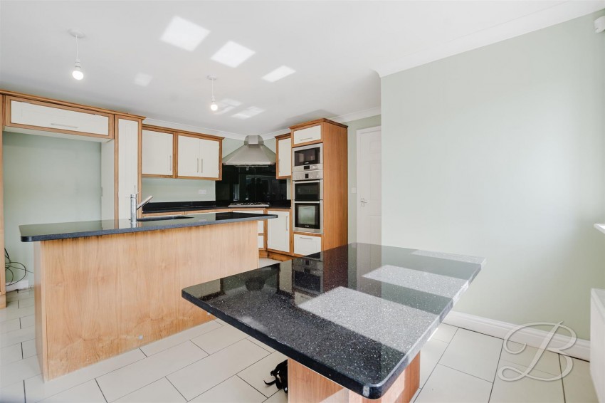 Images for Castle View, Palterton, Chesterfield