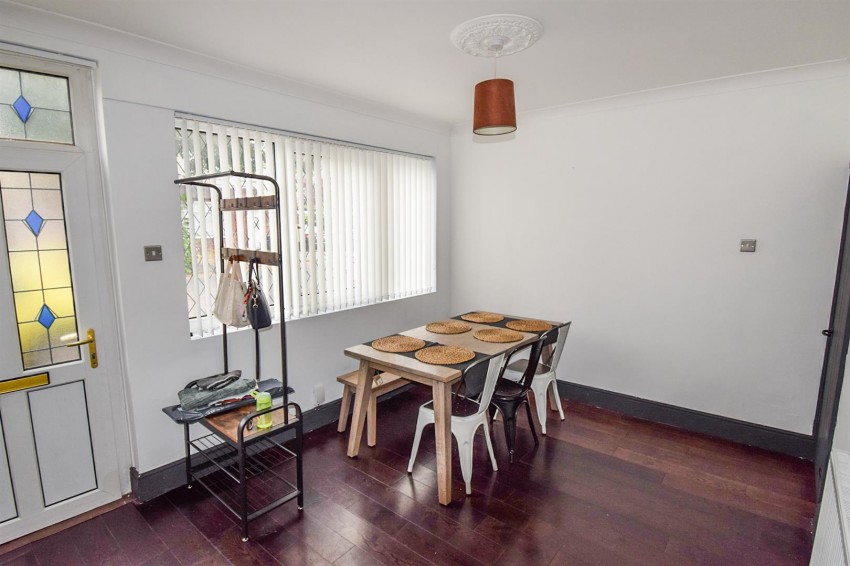 Images for Berry Hill Lane, Mansfield