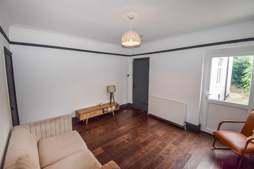 Images for Berry Hill Lane, Mansfield