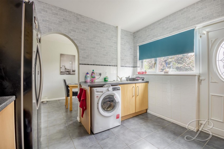 Images for Moorfield Avenue, Bolsover, Chesterfield