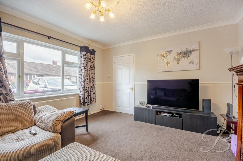 Images for Moorfield Avenue, Bolsover, Chesterfield