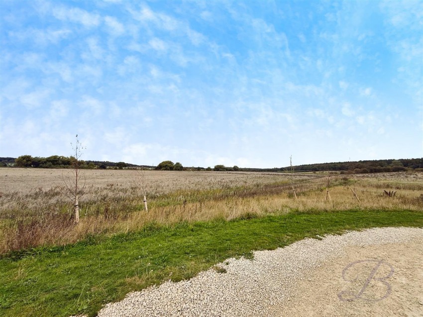 Images for Poppy Avenue, New Ollerton