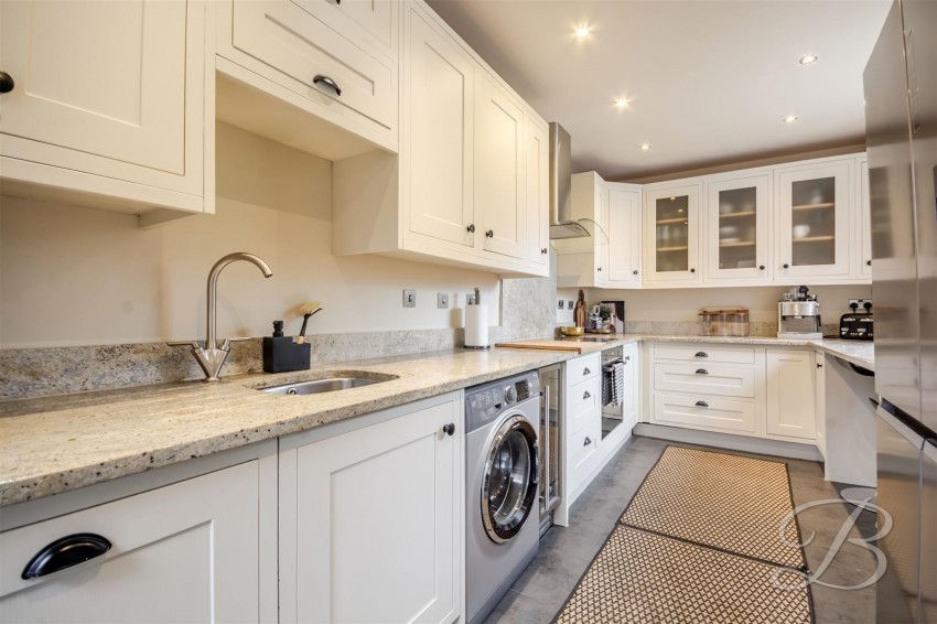 Images for Newport Crescent, Mansfield