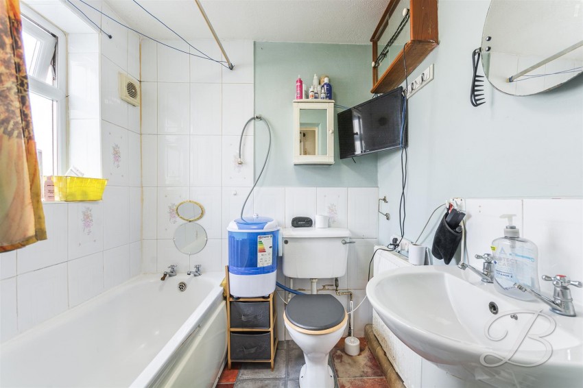 Images for Howard Road, Mansfield