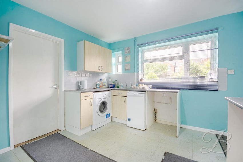 Images for 18 The Homesteads, Warsop, Mansfield