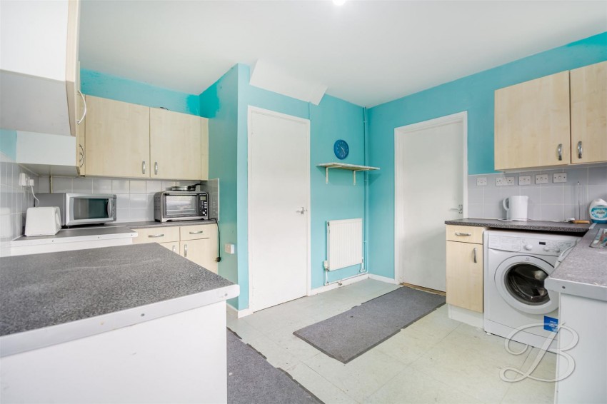 Images for 18 The Homesteads, Warsop, Mansfield