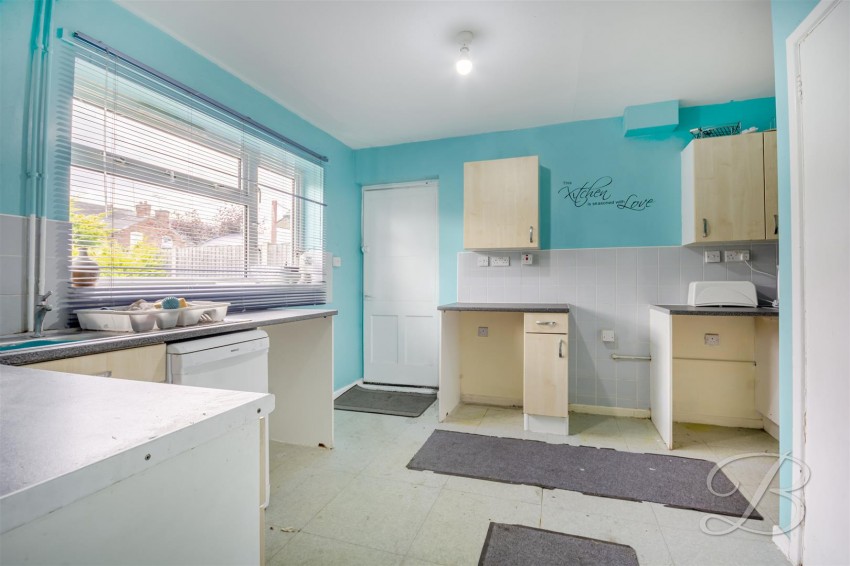 Images for 18 The Homesteads, Warsop, Mansfield