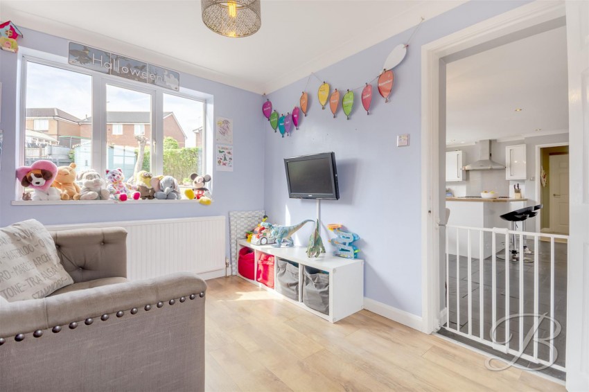 Images for Denton Close, Forest Town, Mansfield