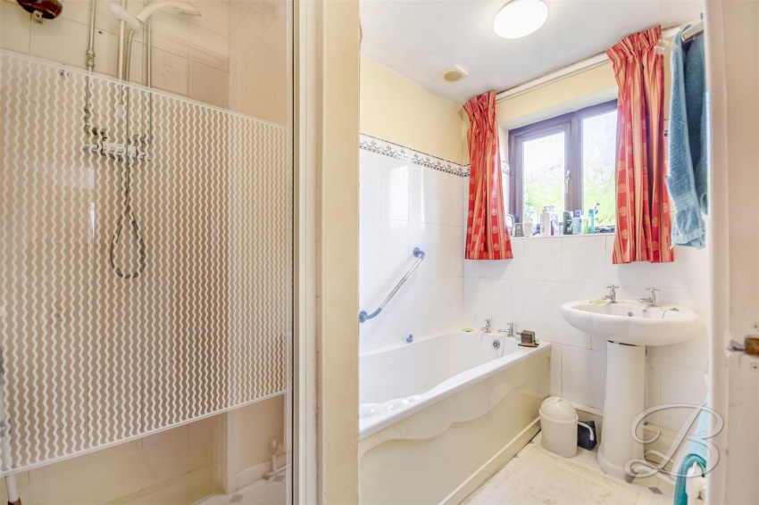 Images for Briar Court, New Ollerton, Newark