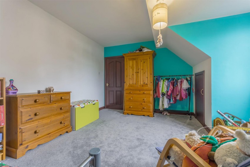 Images for Clipstone Drive, Forest Town, Mansfield