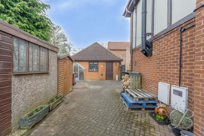 Images for Clipstone Drive, Forest Town, Mansfield
