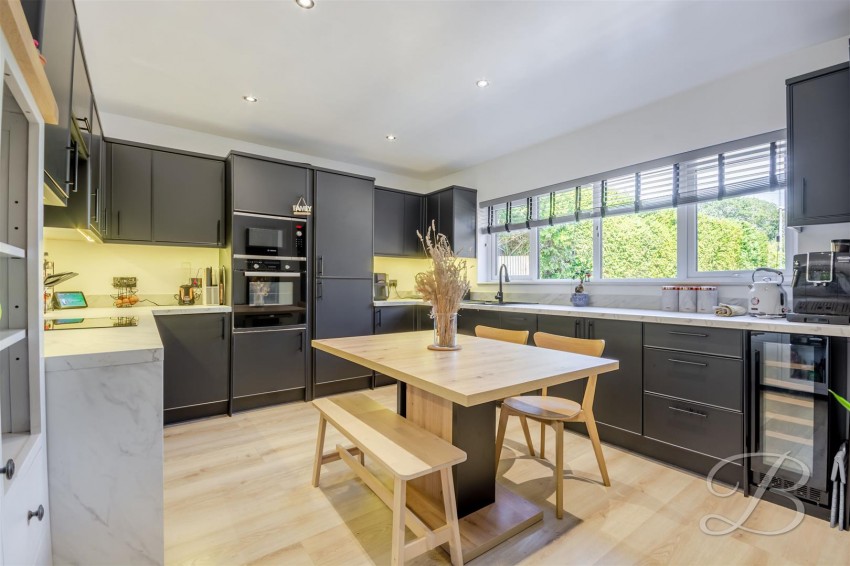 Images for High Oakham Hill, Mansfield