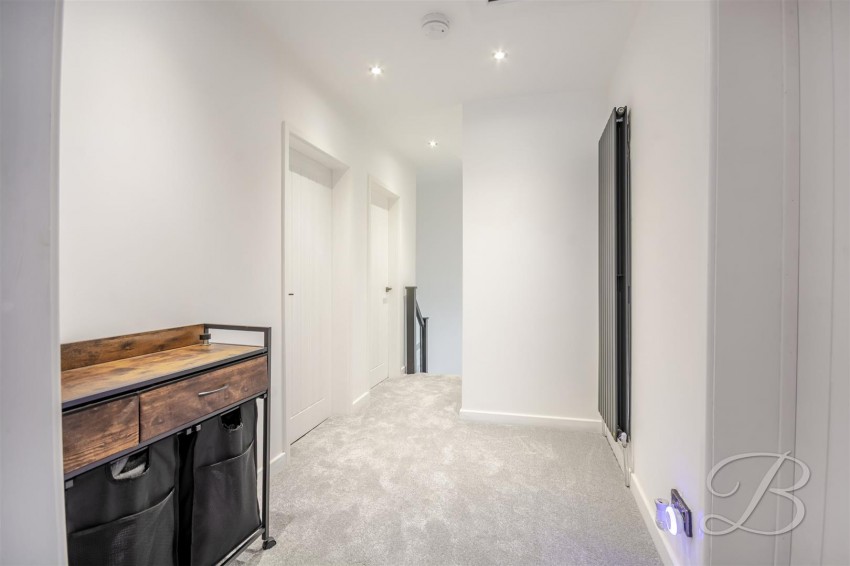 Images for High Oakham Hill, Mansfield
