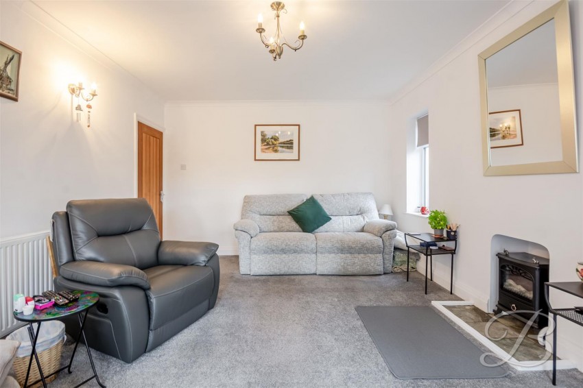 Images for Oak Tree Lane, Mansfield