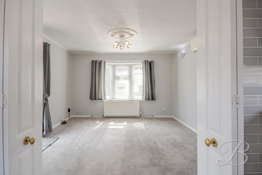 Images for Mickledale Lane, Bilsthorpe, Newark