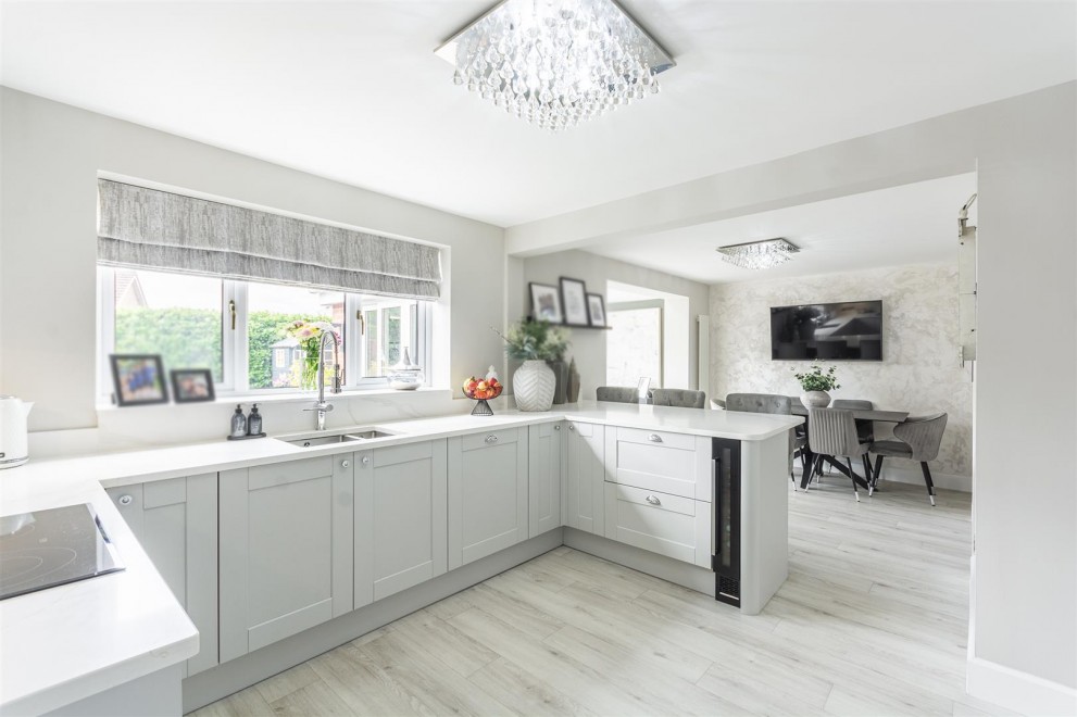 Image of Sapphire Close, Rainworth, Mansfield