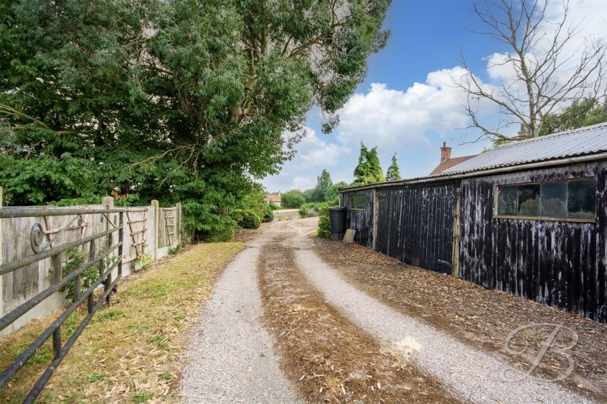 Images for Main Street, Kneesall, Newark